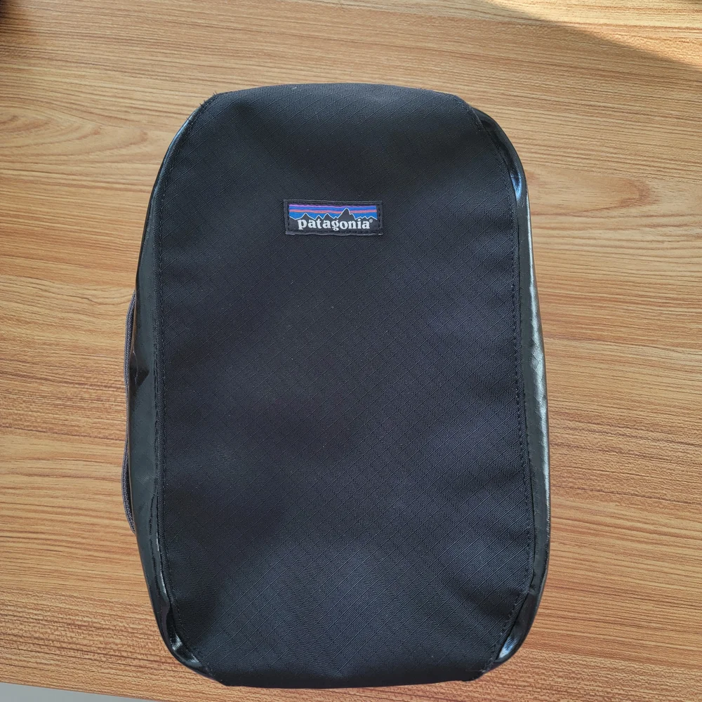 Patagonia Black Hole Travel Organizer Pouch - Picture 2 of 9
